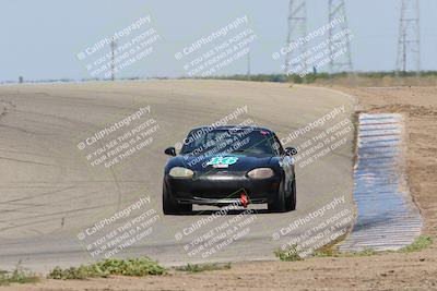 media/Apr-30-2022-CalClub SCCA (Sat) [[98b58ad398]]/Group 2/Race (Grapevine)/